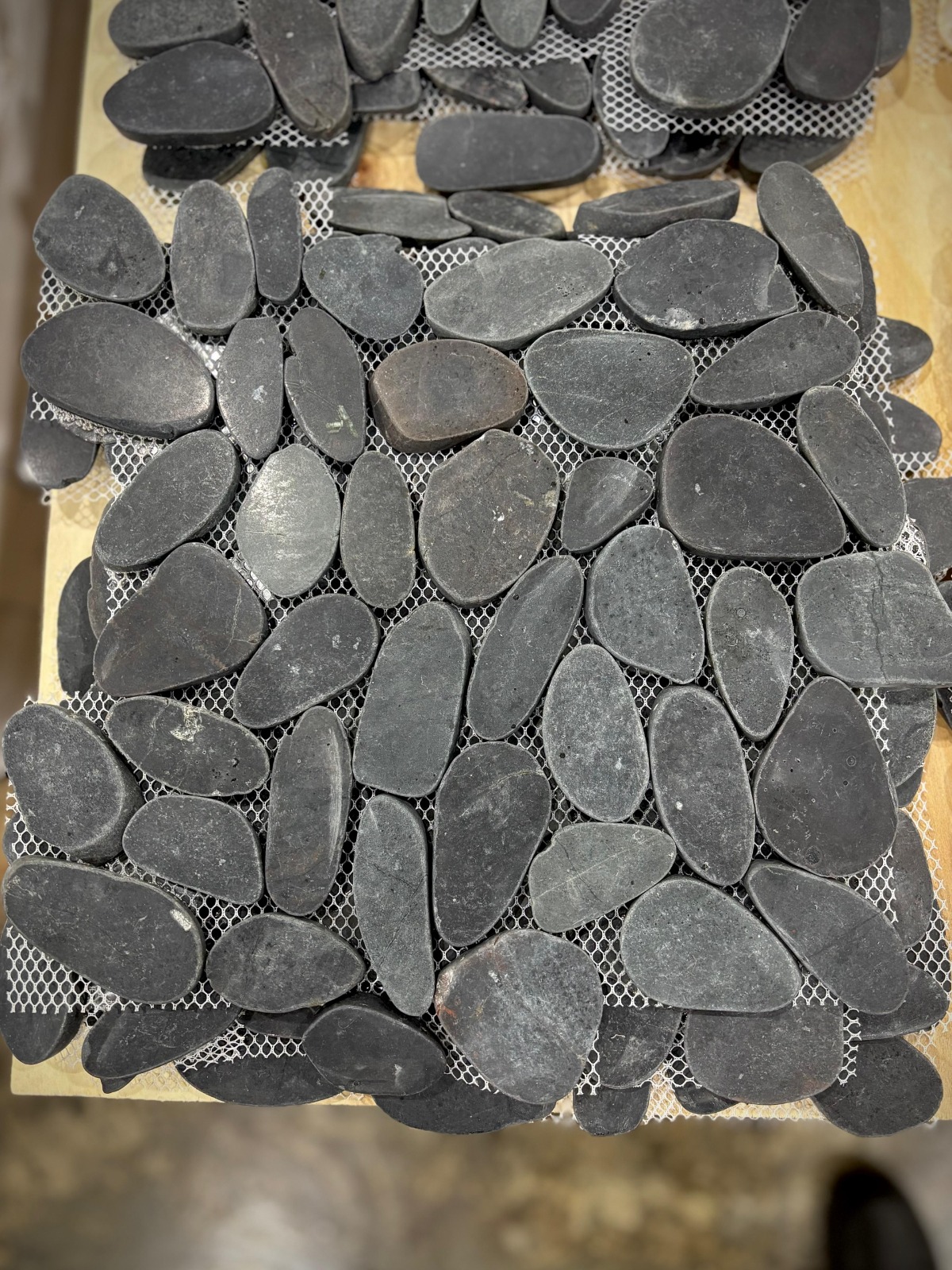 Grey black normal polished landscape stone